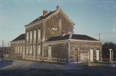 HAMIPRE  DIA 82-9668.jpg